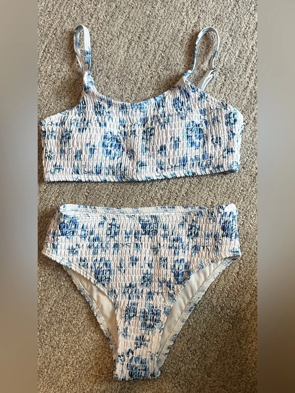 Girl's 2 Piece Floral High Waisted Swimsuit Smocked 9Y. 2652/bb15-1
